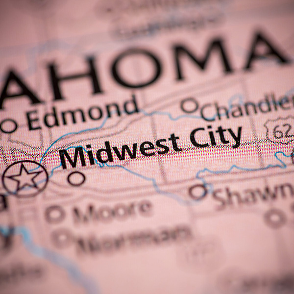 Map highlighting Midwest City, Oklahoma and surrounding areas for local paving services.